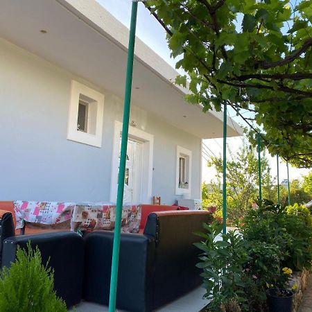 Apartment Krenar Voda Ksamil Exterior photo
